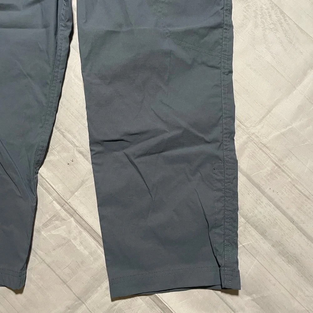 Eddie Bauer Women's Rainier Capri pants in a blue/gray color. Size 8. - Picture 5 of 13